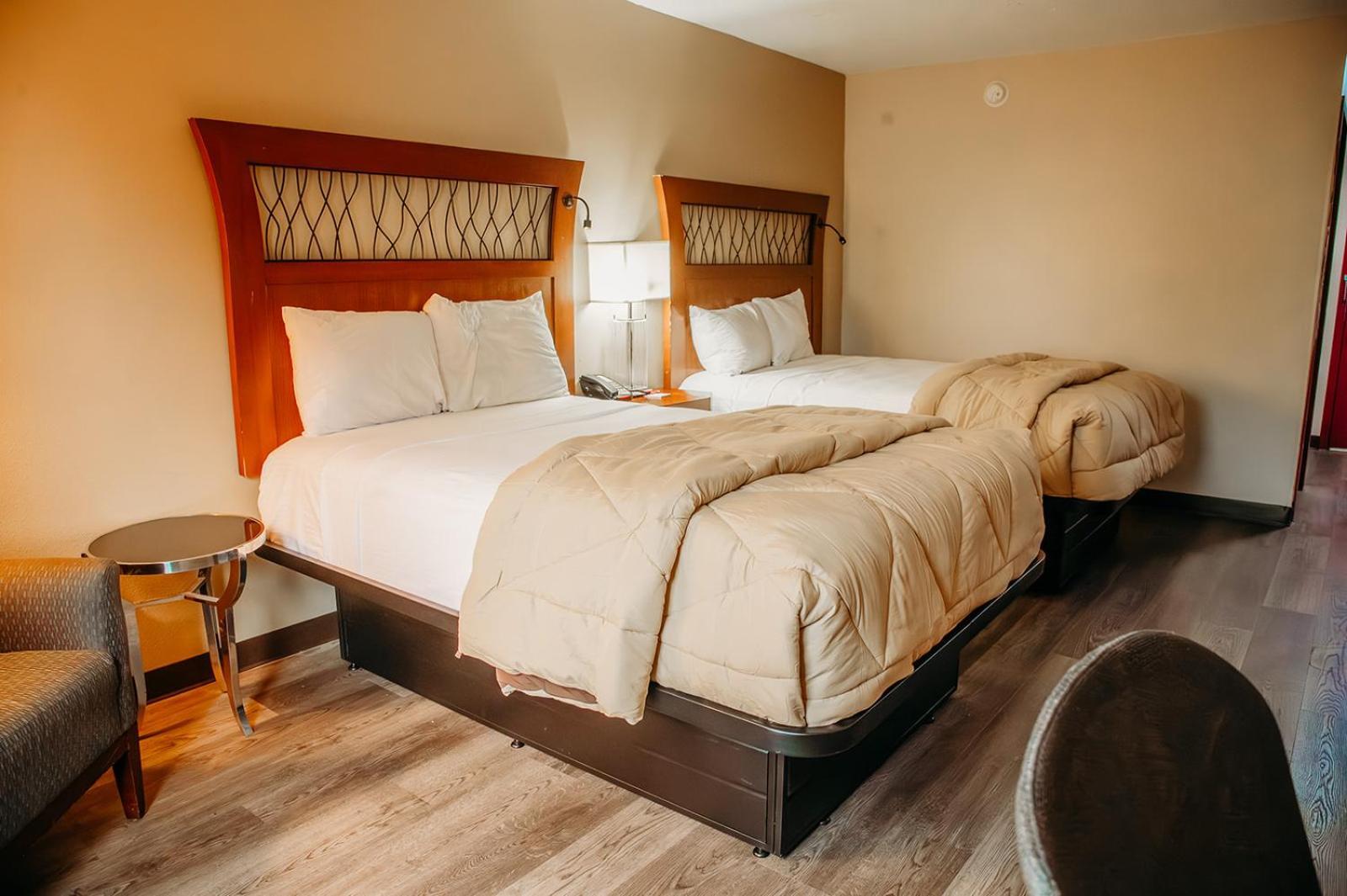 Country Garden & Suites 本顿 外观 照片